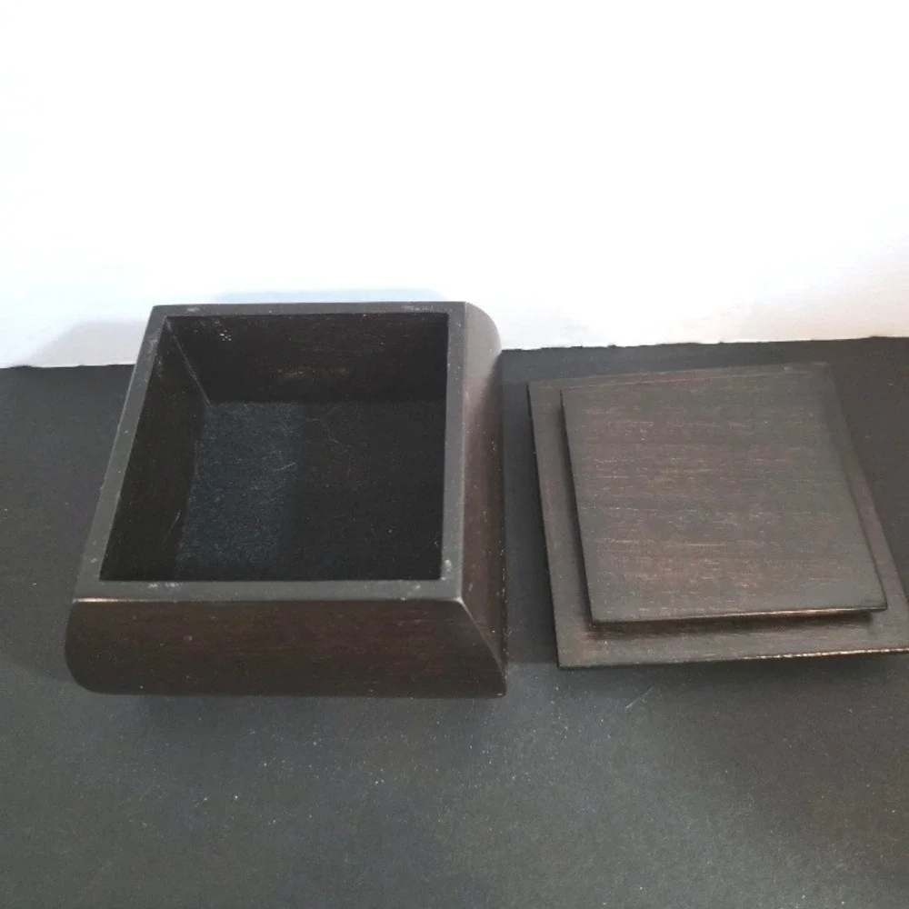 Vintage‎ Ebonized Walnut Wood Trinket Box Keepsake Jewelry Storage Signed
